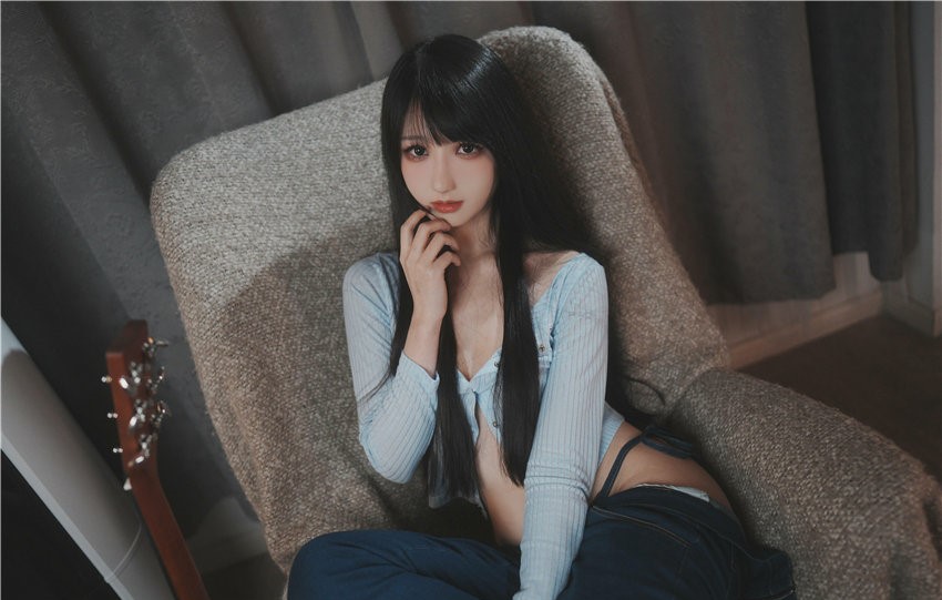 姬灵 连衣裙比基尼[15P-112MB] 第1张