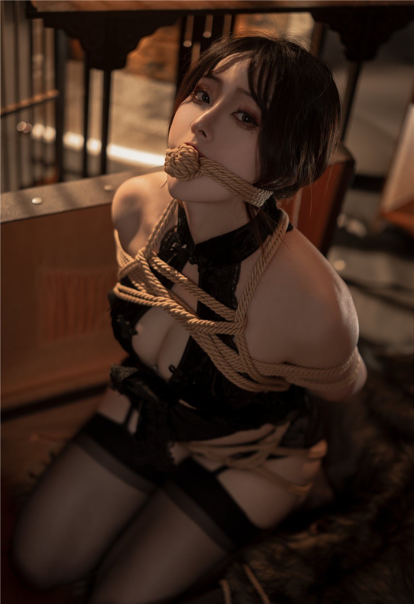 Natsuko夏夏子 束 [60P-427MB] 第2张