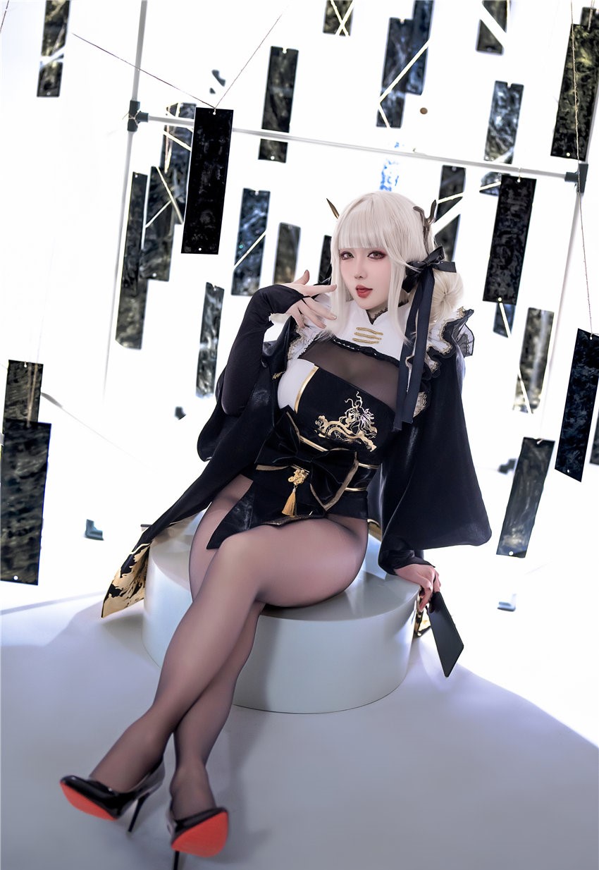 星之迟迟 2024年04月计划B NIKKE-布兰儿 [52P-328MB] 第2张