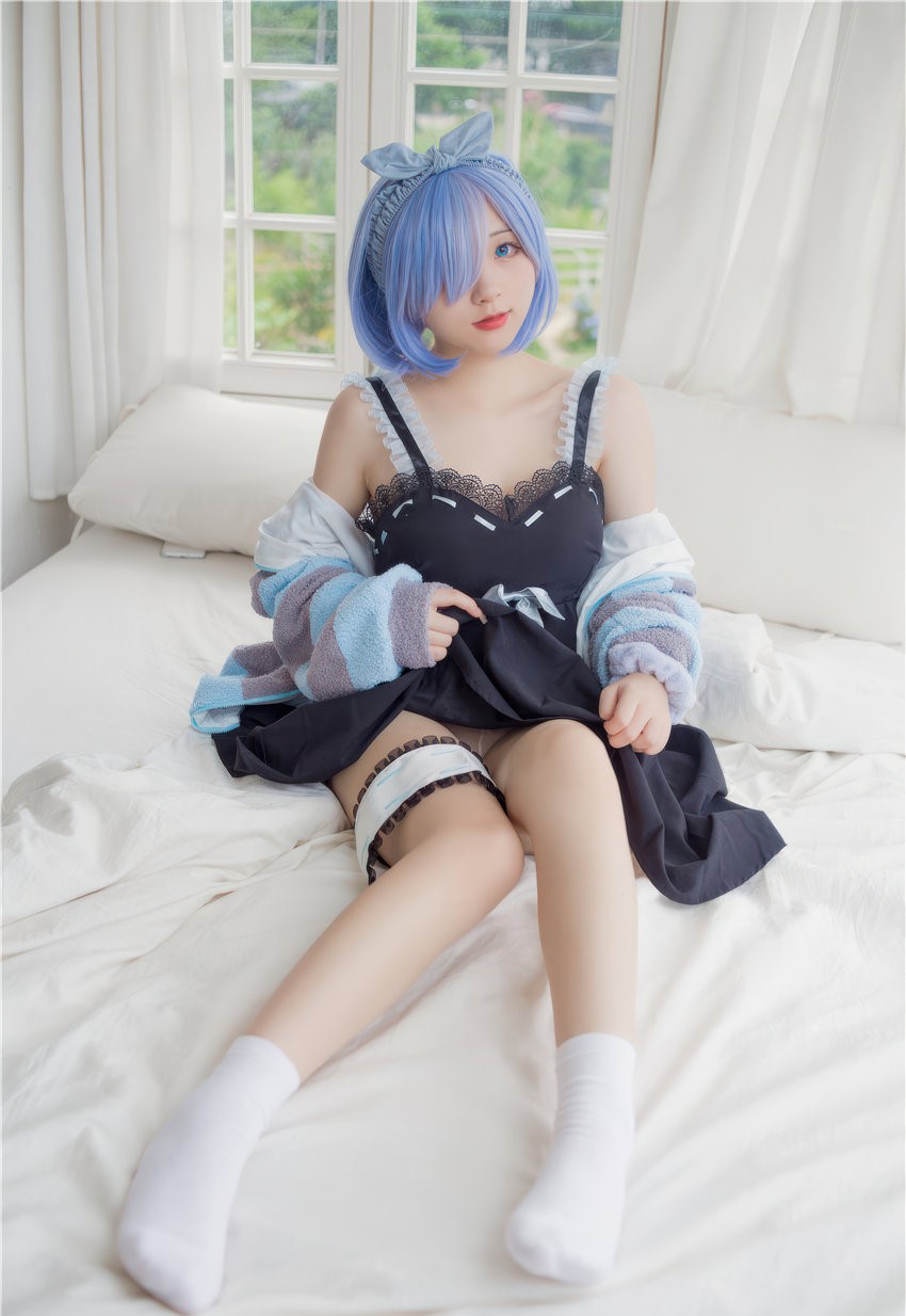 花铃 蕾姆居家服[30P-208MB] 第2张