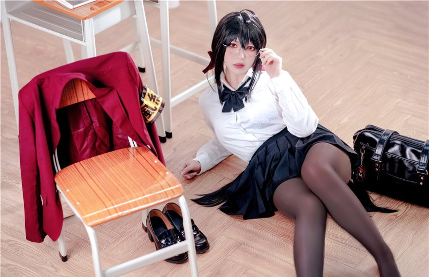 半半子 大凤 风纪委员[55P3V-363MB] 第2张