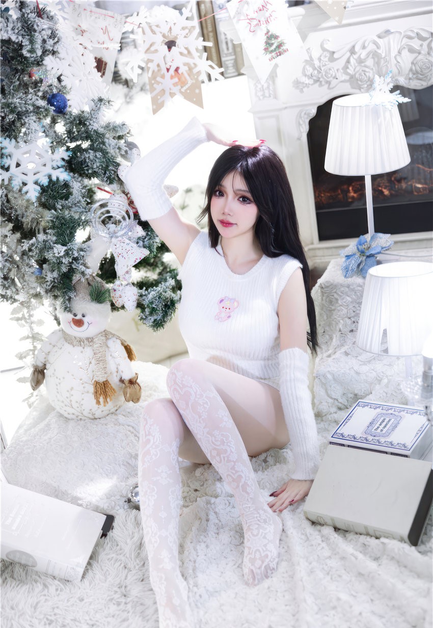 雪晴Astra 圣诞节 白雪[123P2V-1.06GB] 第3张