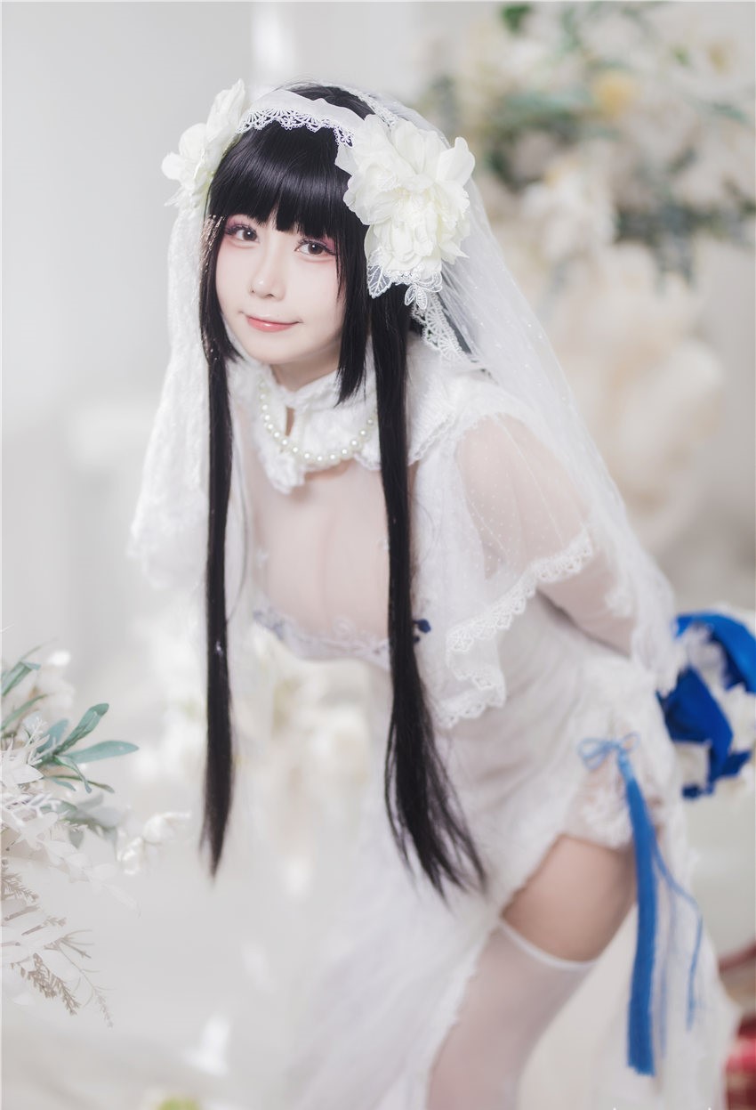 末夜787 95式婚纱 [34P-634MB] 第3张