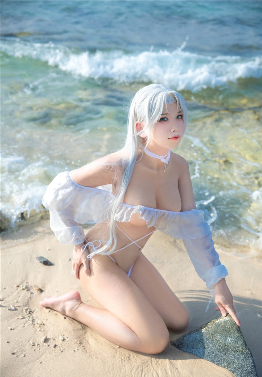 隼隼子 碧蓝航线 约克城 [16P-212MB] 第1张