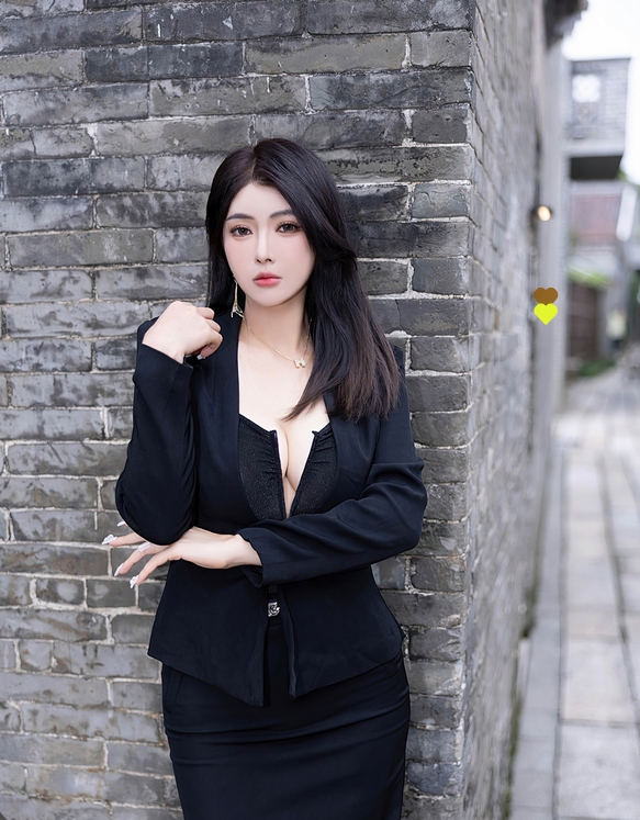 [秀人网] 2024.10.11 NO.9271 凯竹Quinn 黑色上衣[89P/824MB] 第1张