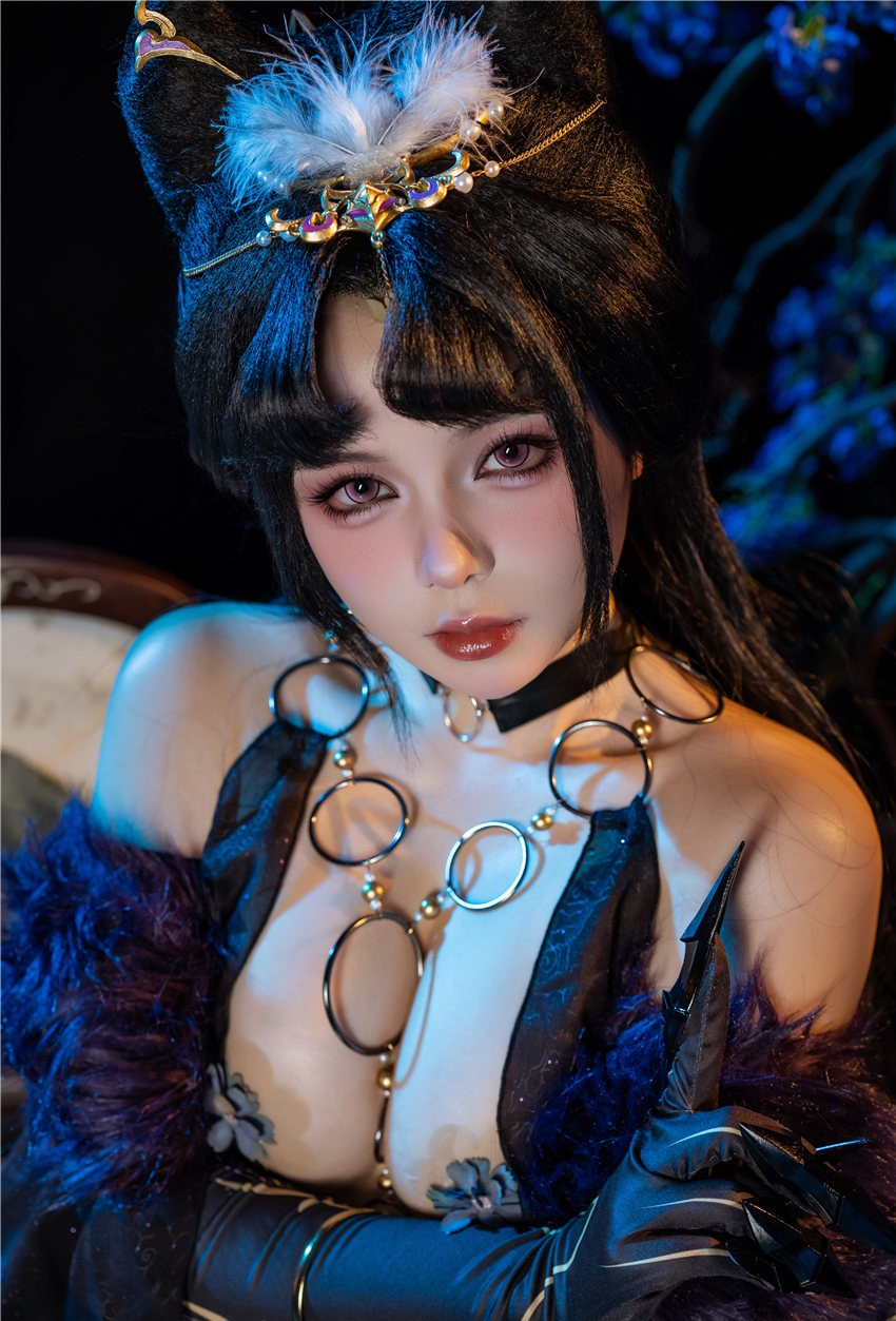 七月喵子 玉玲珑 [80P-1.01GB] 第1张