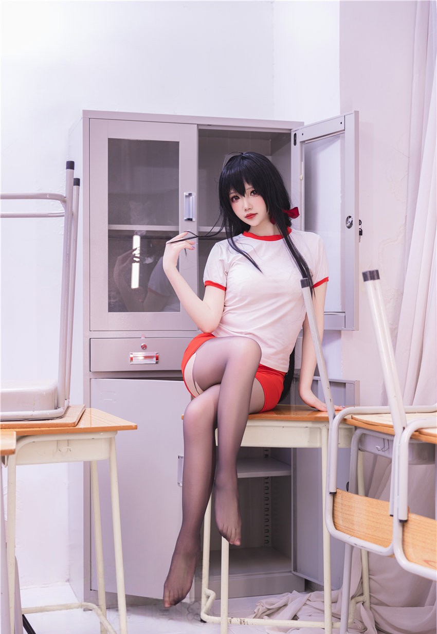 雪晴Astra 碧蓝航线 大凤体操服 [55P-735MB] 第2张