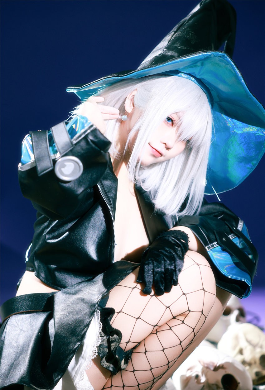 G44不会受伤 阿黛尔 万圣节 [39P-552MB] 第2张