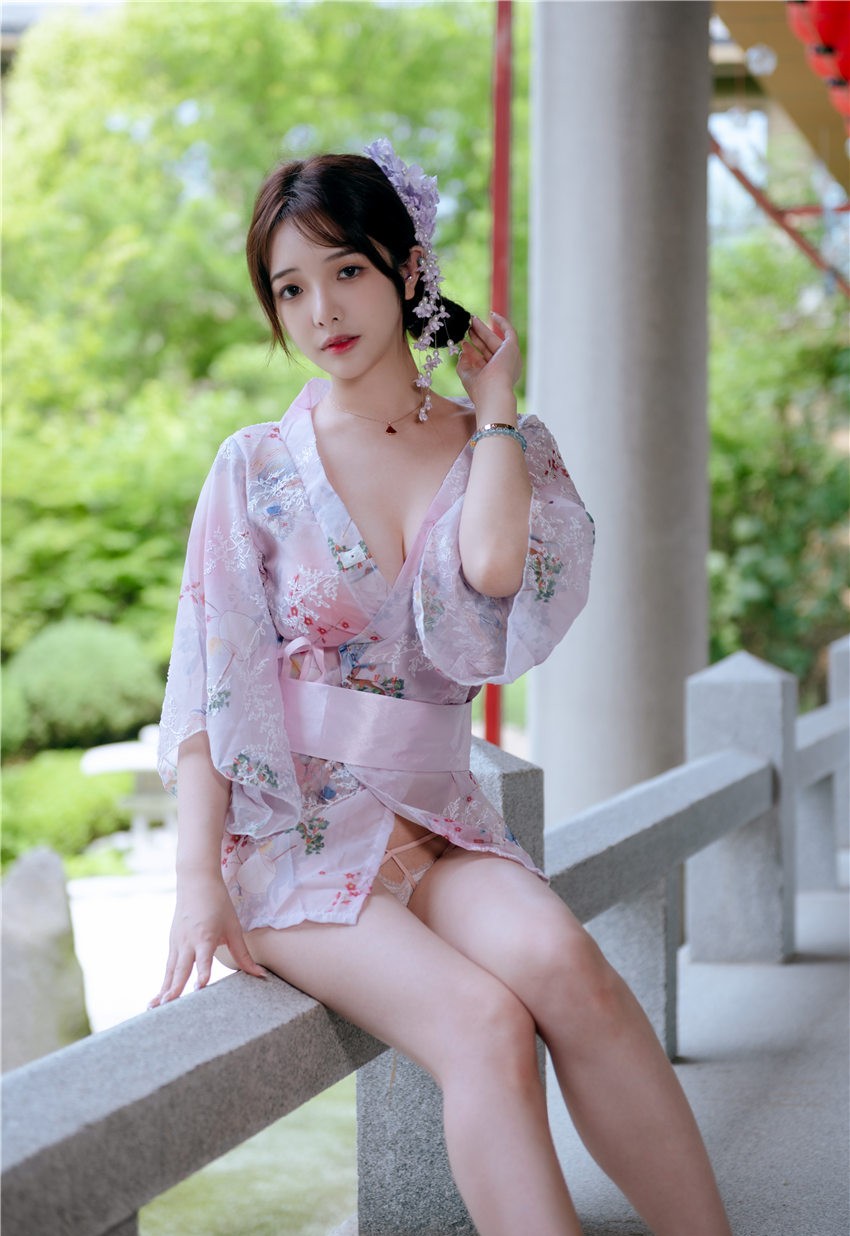 雯妹不讲道理 和风庭院 [68P3V-607MB] 第4张