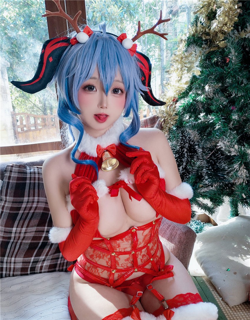 日奈娇 圣诞礼物 [120P-1.13GB] 第3张