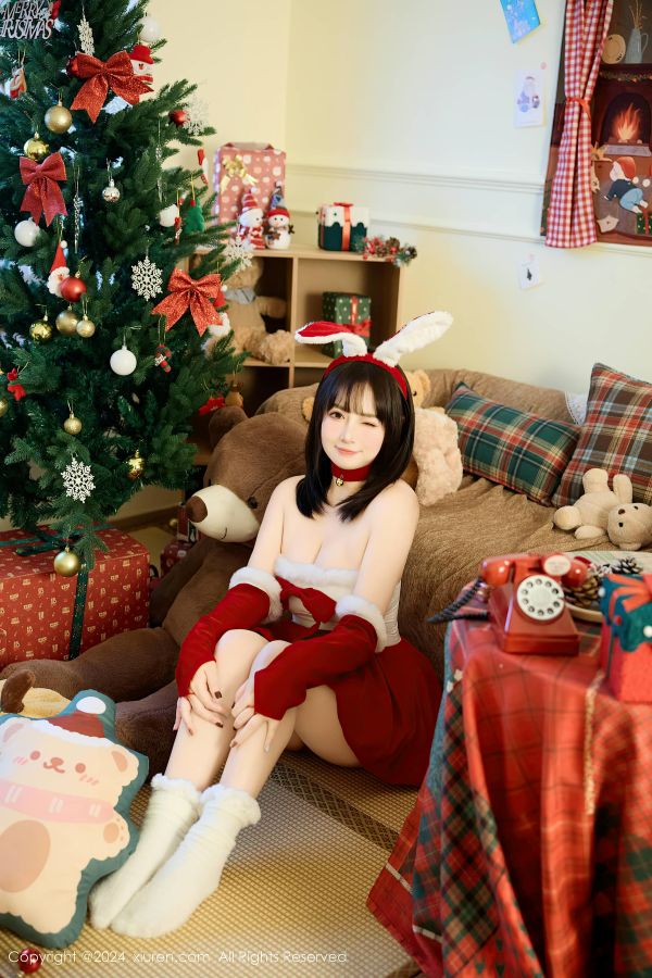 [秀人网] 2024.12.25 NO.9656 养乐多Doll 圣诞主题[54P/546MB] 第1张