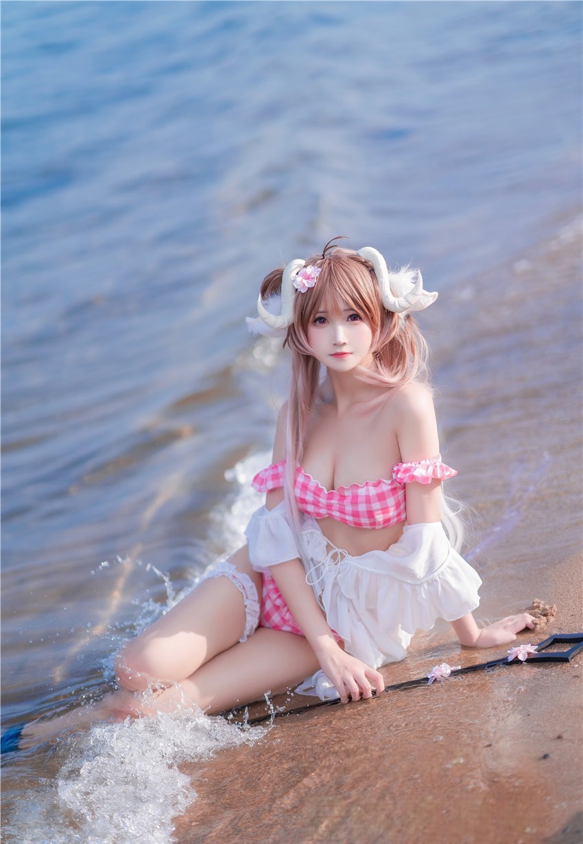 三度_69 小羊泳装[17P-197MB] 第2张