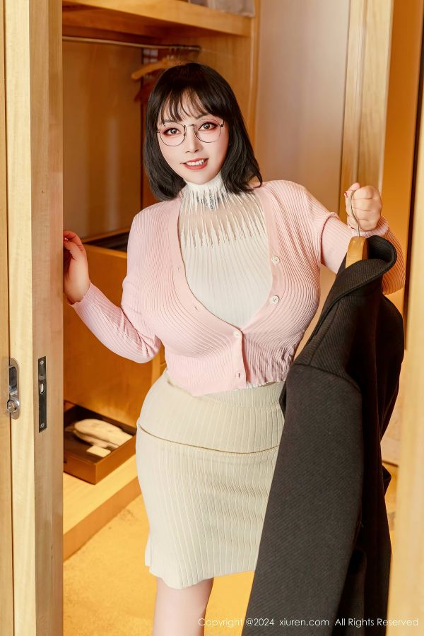 [秀人网] 2024.12.31 NO.9685 油田溪溪首套写真[98P/964MB] 第1张