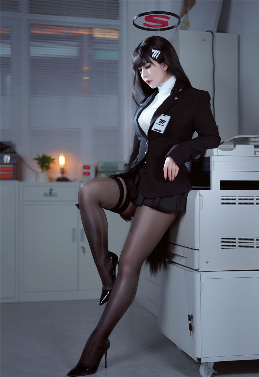 半半子 BANBANKO 調月リオ [60P8V-477MB] 第2张