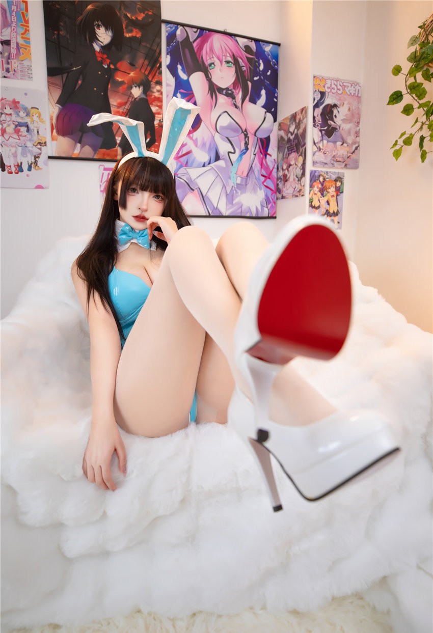 神楽坂真冬 雪糕兔女郎[75P2V-245M] 第3张