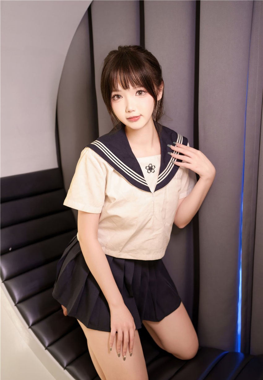 雪晴Astra 牛奶丝透体操服[63P1V-1.34G] 第1张