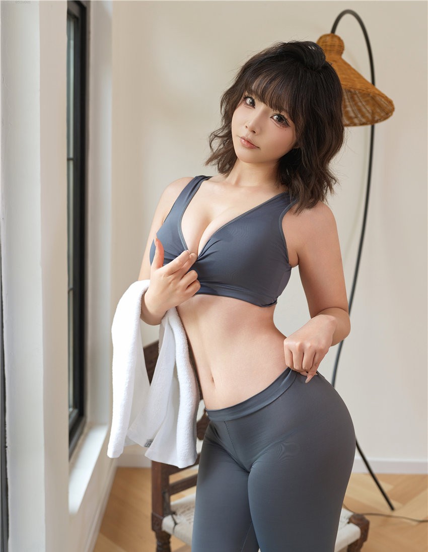 yuuhui玉汇 有氧日[113P2V-2G] 第4张