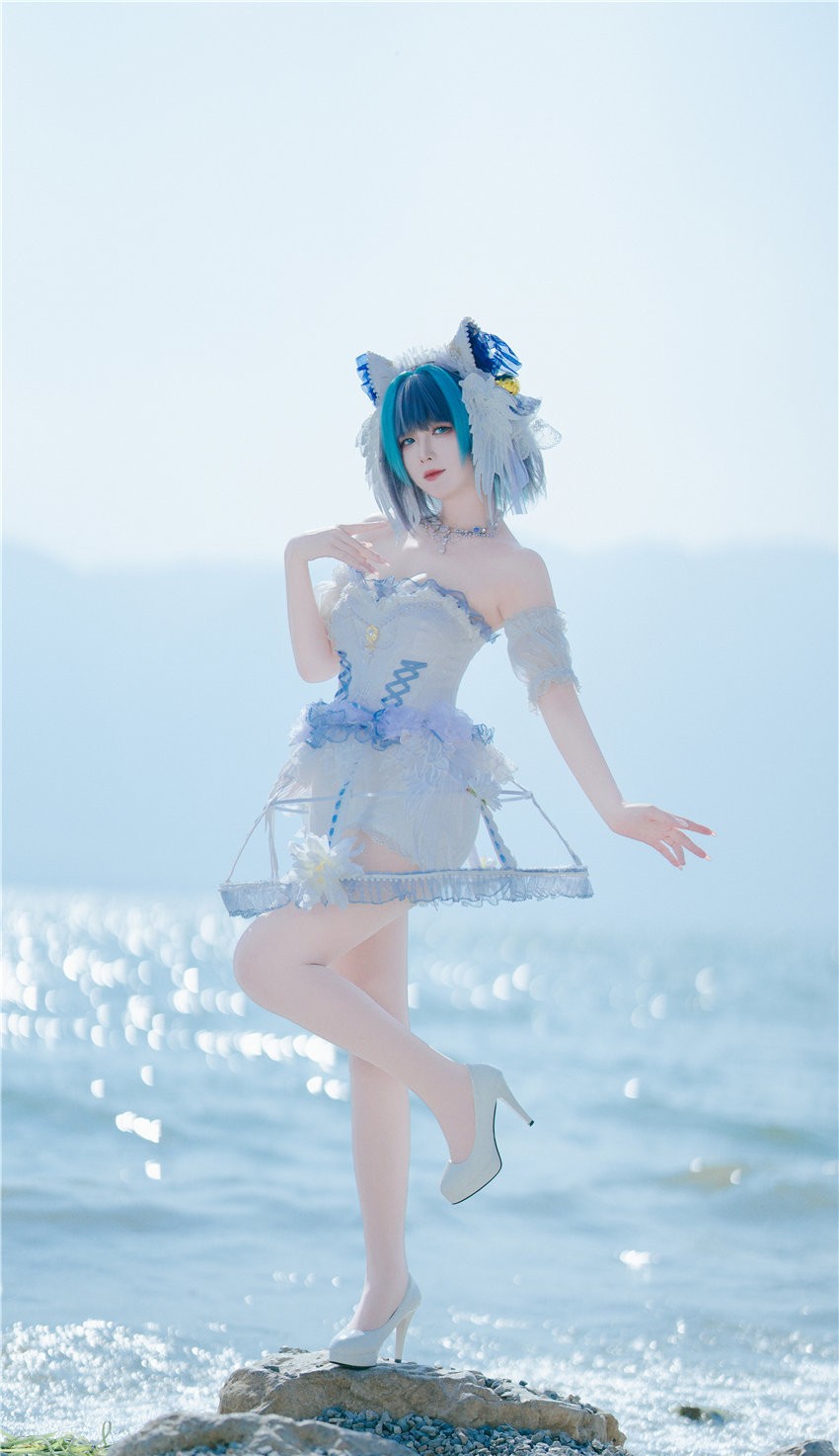 封疆疆v 碧蓝航线 柴郡小礼服[10P-105M] 第3张