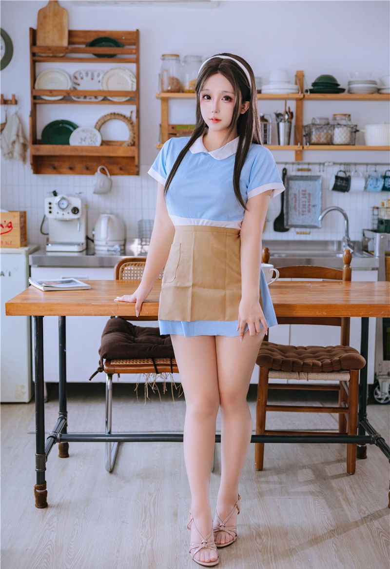 日奈娇 蛋糕售卖员 [129P5V-1.17GB] 第2张