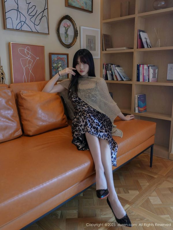 [秀人网] 2025.08.27 NO.10698 白露lulu 黑色连衣裙[57P/627MB] 第1张