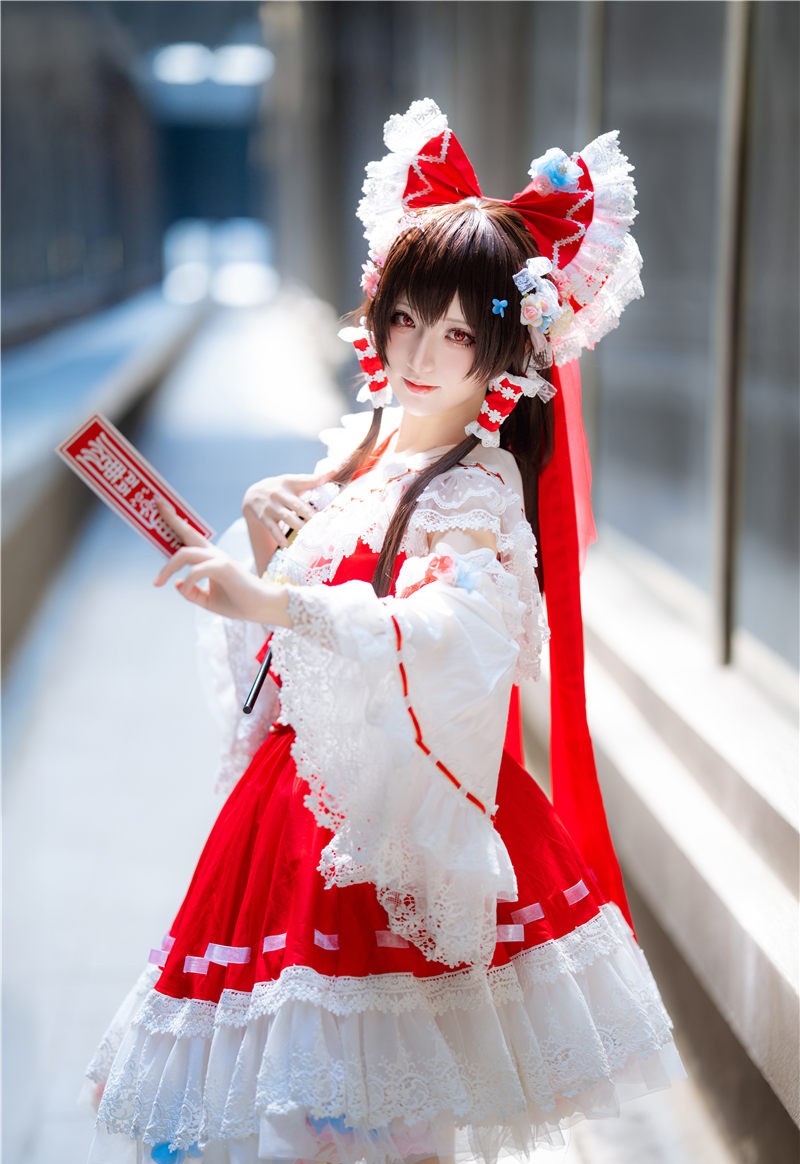 花柒Hana 萤火虫动漫嘉年华 花灵梦[88P1V-999M] 第3张