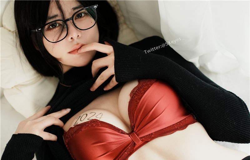 眼酱大魔王w 2024年贺图 黑红[41P-526M] 第1张