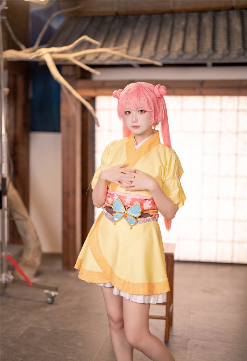 lunana 千恋万花 鞍马小春 [30P-151MB] 第2张