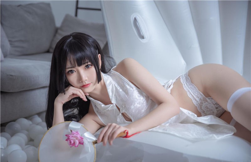 面饼仙儿 白色旗袍 [60P-649MB] 第2张