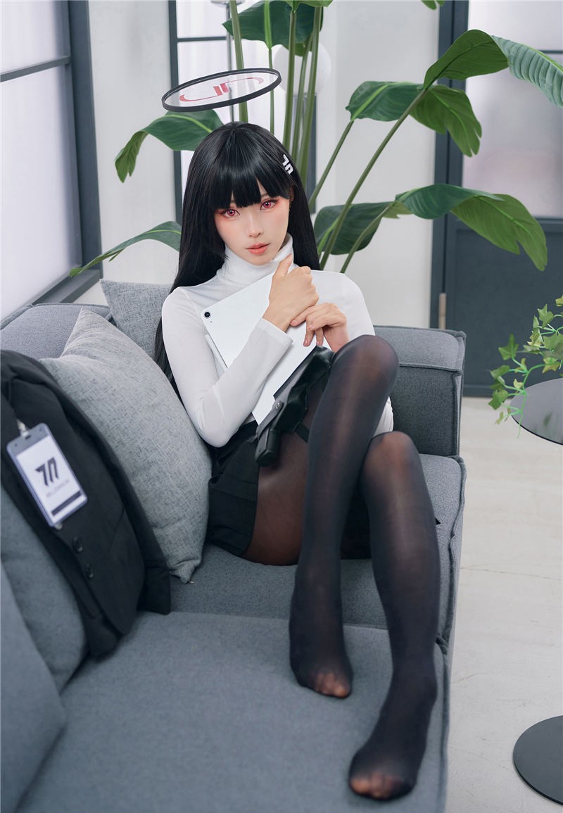 ElyEE子 2025年07月Patreon订阅 B Tsukatsuki Rio 調月莉音 [26P-48MB] 第3张