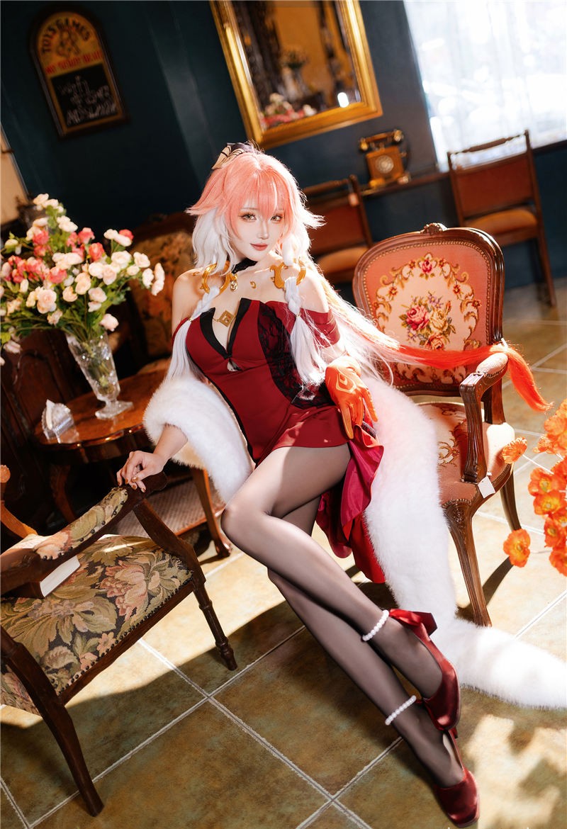 瓜希酱 长离必胜客 [18P-75.2MB] 第2张