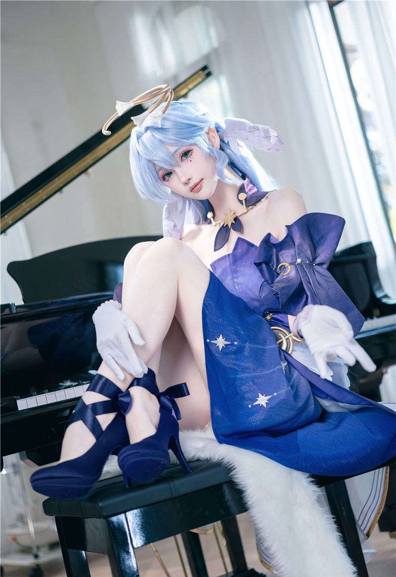 花兮_honoka 知更鸟 [10P-115MB] 第2张