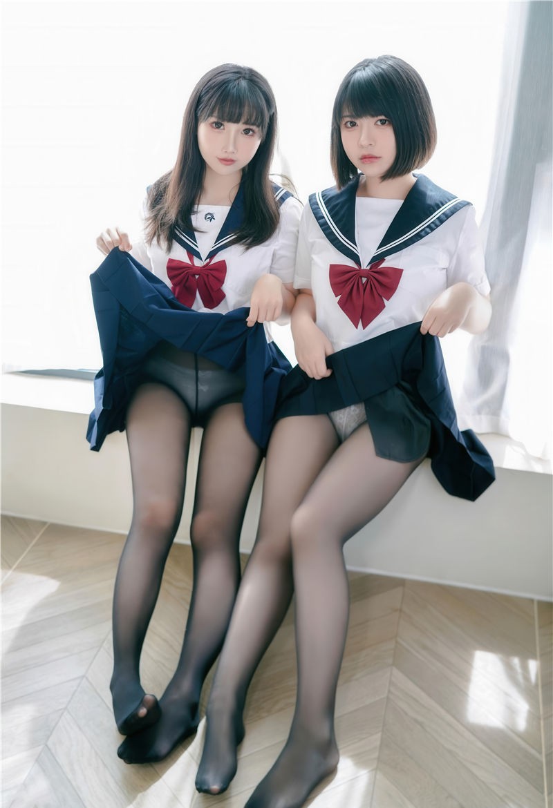 半半子&面饼仙儿 少女幻想の刻[79P-495M] 第2张