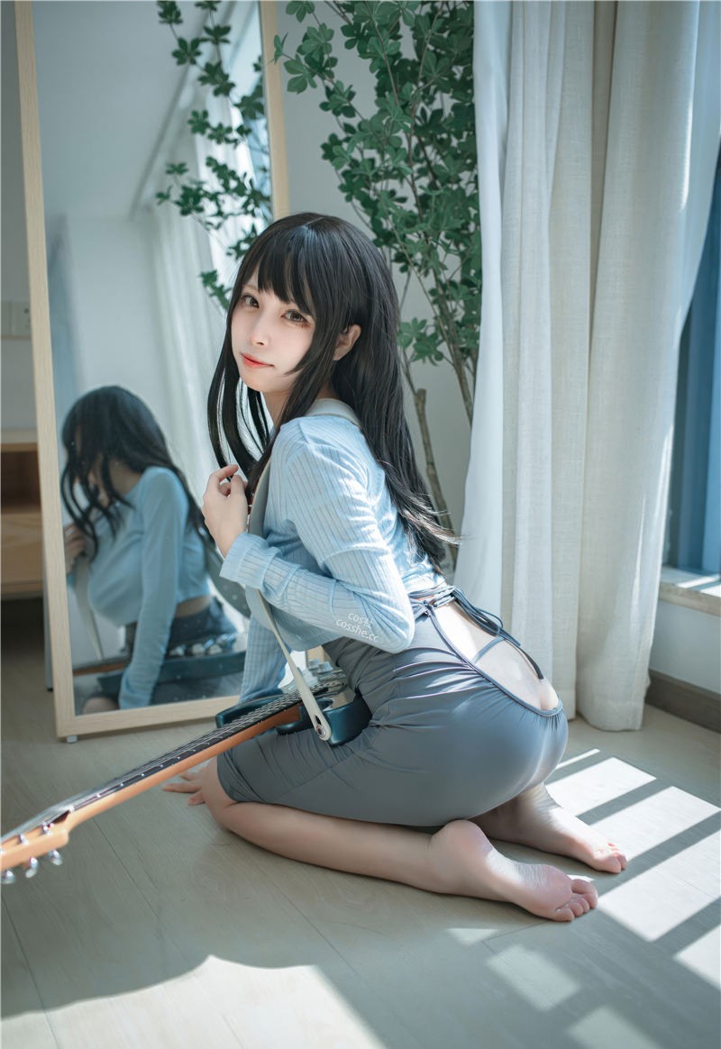 三無人型 吉他妹妹[24P-224M] 第4张