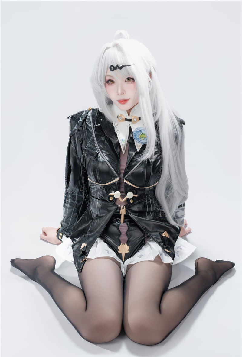 轩萧学姐 绝区零 仪玄 墨形影踪+OL[100P-319M] 第1张