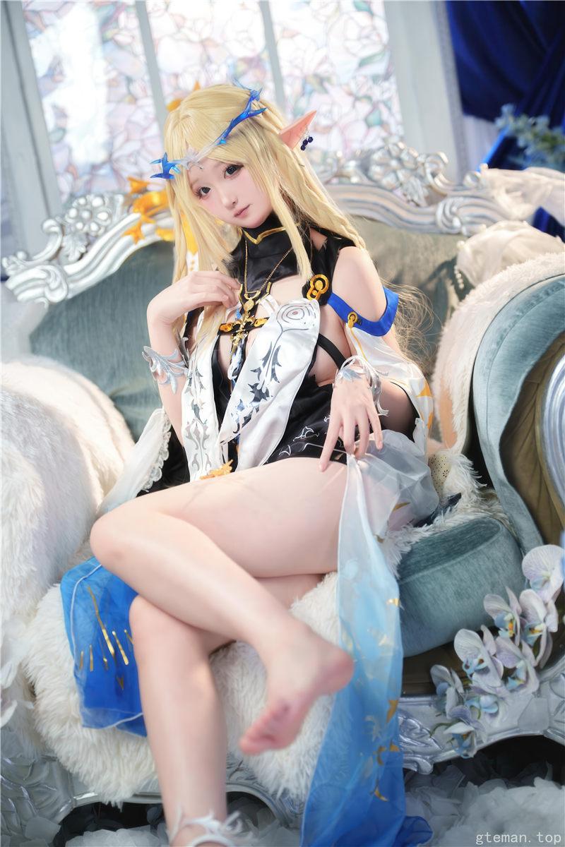 Seele麦麦 菲比&卡提希娅的蓝色花海物语[96P-315M] 第1张