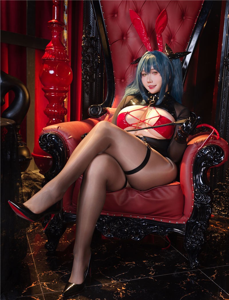 麻花酱 碧蓝航线 雷根斯堡兔女郎[34P2V-707M] 第1张