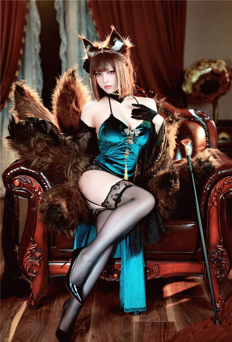 半半子 碧蓝航线 天城 玉座落鸾 [62P10V-535MB] 第4张