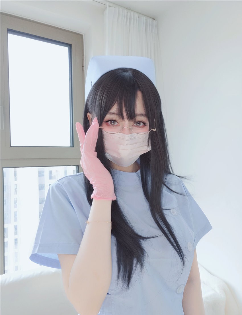 白银81 自摄Vol.95 蓝色护士[155P19V-3.1G] 第3张