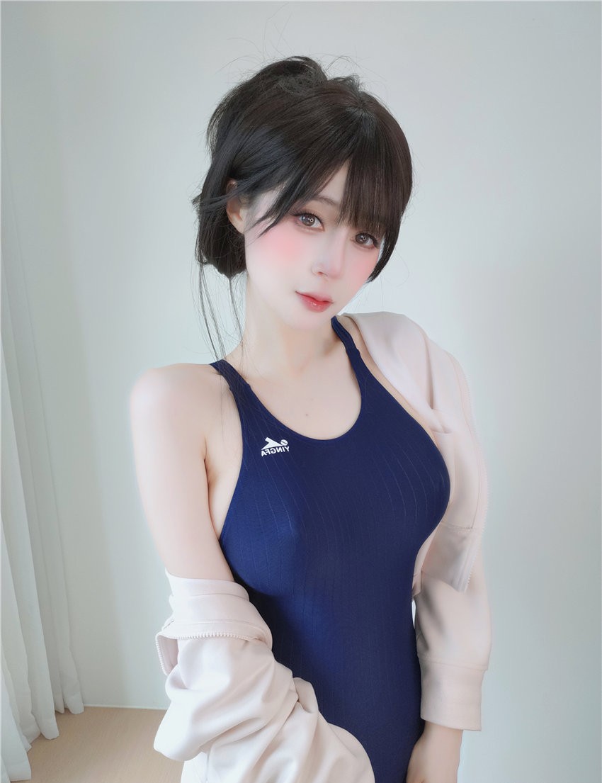 白银81 自摄Vol.99 死库水[121P18V-2.61G] 第3张