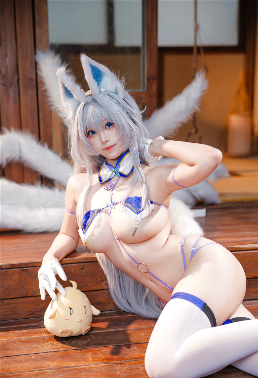 日奈娇 独家晚宴 [156P3V-2.11G] 第2张