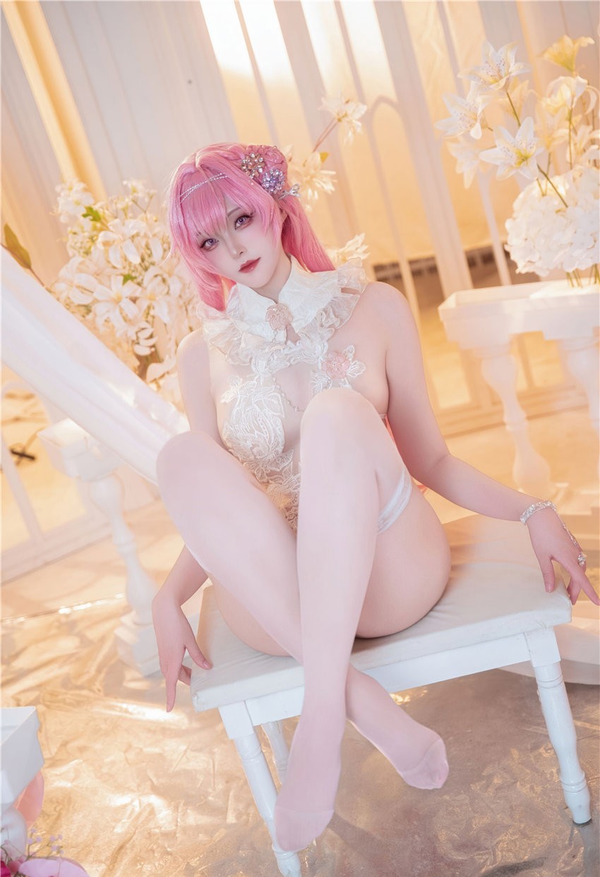 Natsuko夏夏子 NIKKE 桃乐丝旗袍[78P-464M] 第2张
