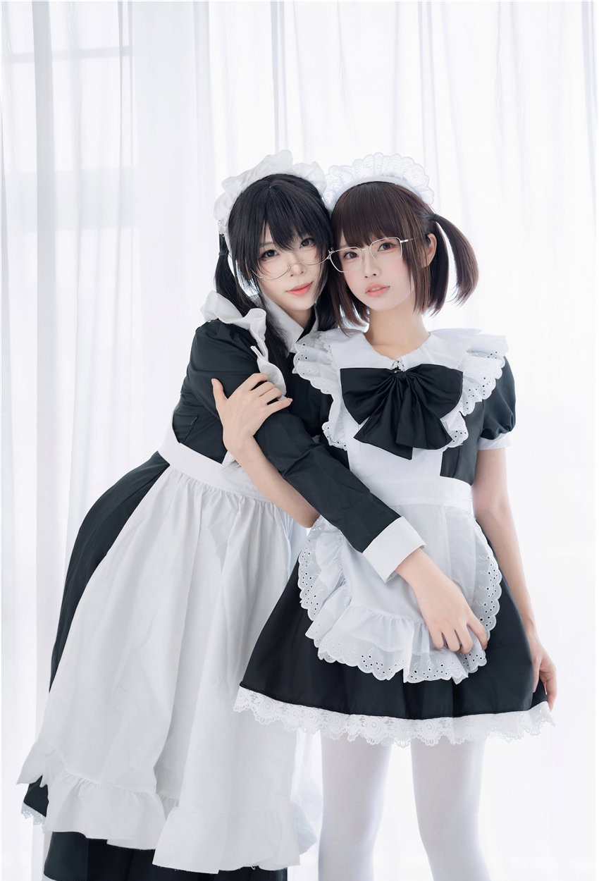 轩萧学姐&十万珍吱伏特 双人女仆[110P1V-1.27G] 第2张