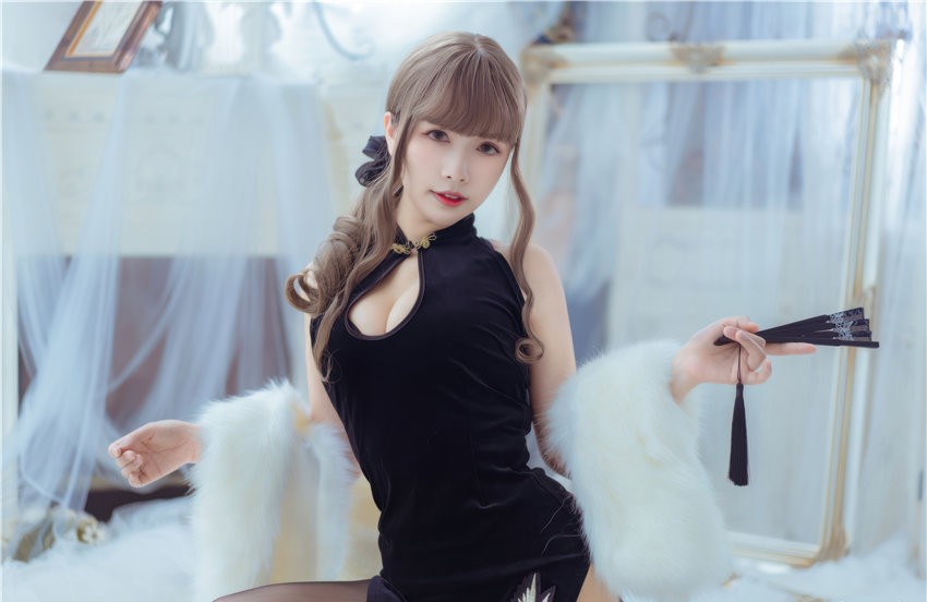 Neko-薇薇 改良黑旗袍[35P-226M] 第2张