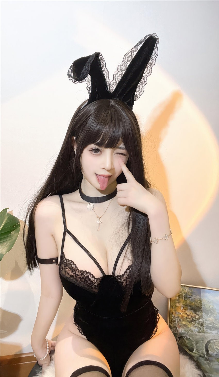 叉子宝宝 舰长图 蕾丝兔女郎[17P-44M] 第1张
