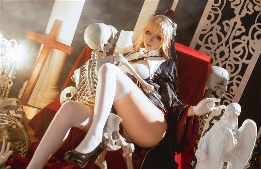 Seya-狮砸 修女 [12P-232MB] 第1张