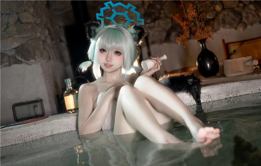 纸悦Etsu_ko 蔚蓝档案 时雨温泉 [63P-1GB] 第3张