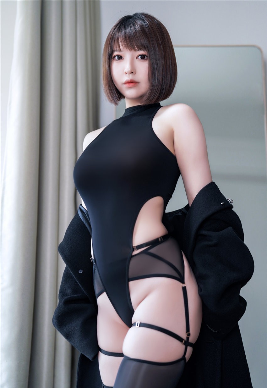 半半子 今日は黑 Vol.3 [20P1V-88MB] 第2张