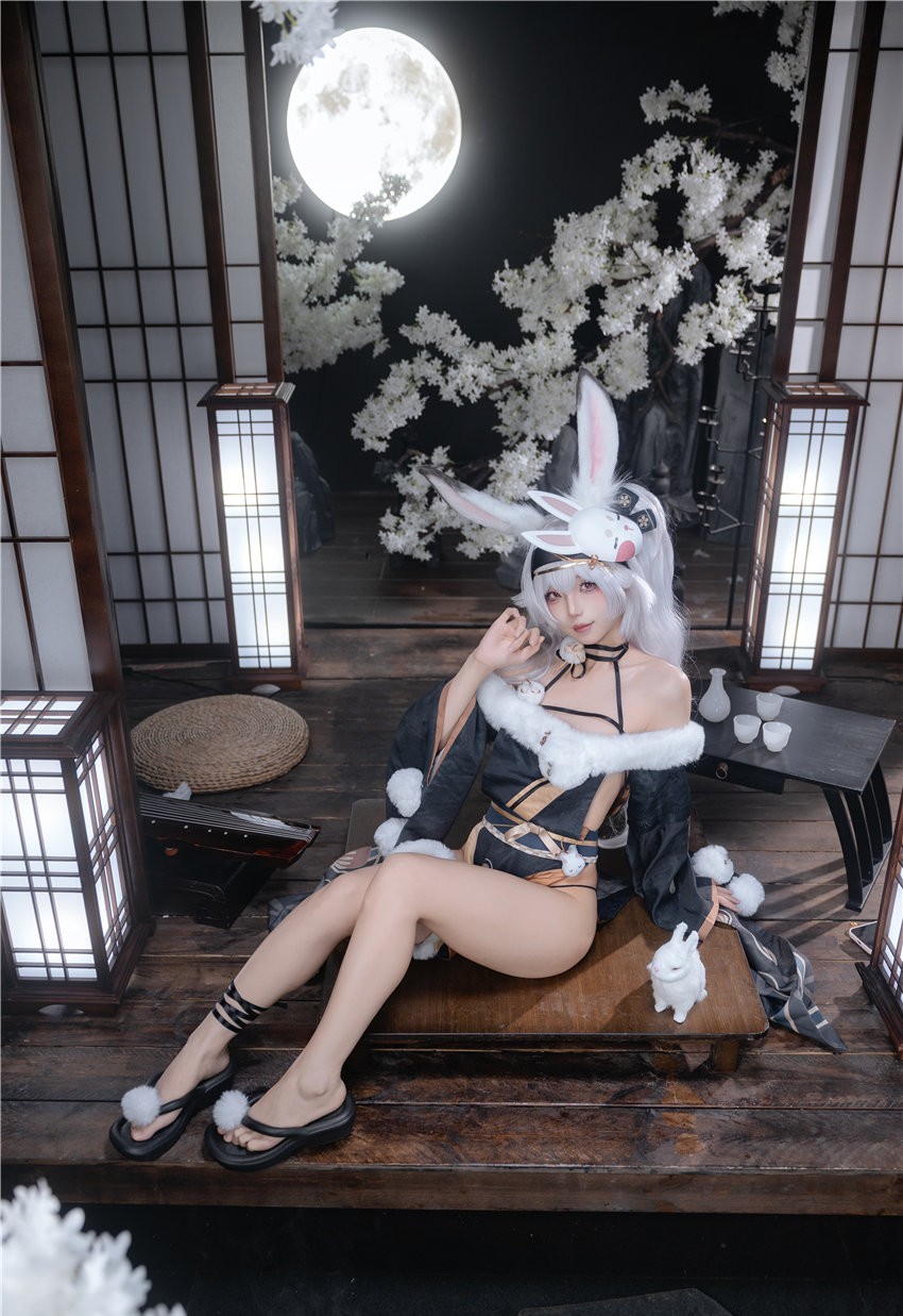 狐玖玖 拉菲 兔兔城主 [33P1V-938M] 第1张